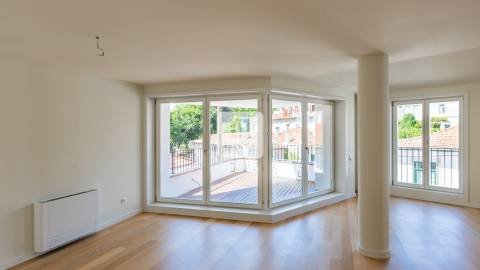 Apartamento T4 DUPLEX Venda em Aldoar, Foz do Douro e Nevogilde,Porto