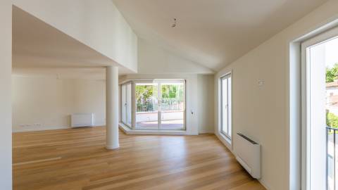 Apartamento T4 DUPLEX Venda em Aldoar, Foz do Douro e Nevogilde,Porto