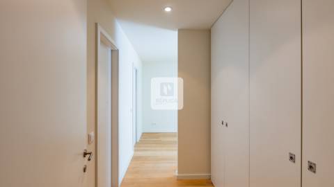 Apartamento T4 DUPLEX Venda em Aldoar, Foz do Douro e Nevogilde,Porto