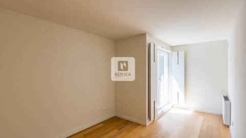 Apartamento T4 DUPLEX Venda em Aldoar, Foz do Douro e Nevogilde,Porto