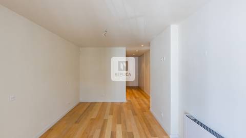 Apartamento T4 DUPLEX Venda em Aldoar, Foz do Douro e Nevogilde,Porto