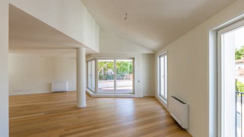 Apartamento T4 DUPLEX Venda em Aldoar, Foz do Douro e Nevogilde,Porto