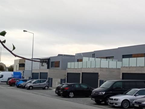 Lote de Terreno  Venda em São Mamede de Infesta e Senhora da Hora,Matosinhos