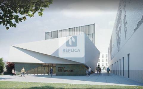 Excelente T1 com Varanda, Lugar de Garagem e Arrumos - Centro do Porto