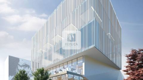 Excelente T1 com Varanda, Lugar de Garagem e Arrumos - Centro do Porto