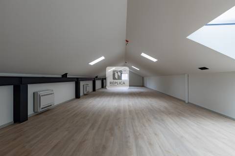 Edifício para arrendamento em Bairro histórico da cidade do Porto - Cedofeita