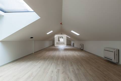 Edifício para arrendamento em Bairro histórico da cidade do Porto - Cedofeita