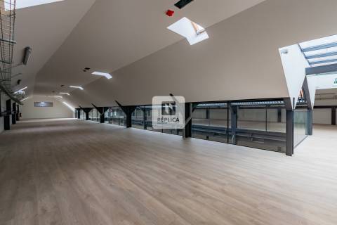 Edifício para arrendamento em Bairro histórico da cidade do Porto - Cedofeita