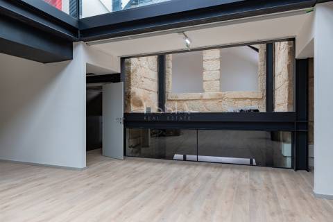 Edifício para arrendamento em Bairro histórico da cidade do Porto - Cedofeita