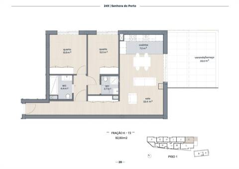 Apartamento T2 com Varanda e Garagem em Ramalde/Porto