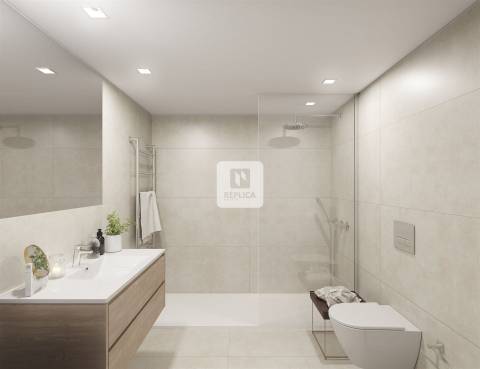 T2 Duplex com Varanda e Terraço no Senhora do Porto 249