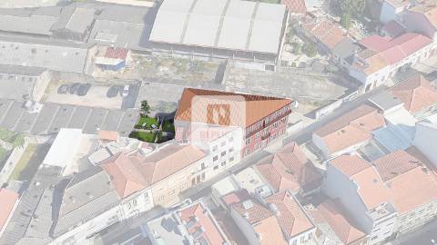 Apartamento T0 com jardim privativo em Paranhos ( licenciado para serviços )