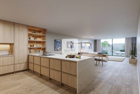 Moradia T4 Triplex com terraço, jardim e piscina no centro de Matosinhos Sul