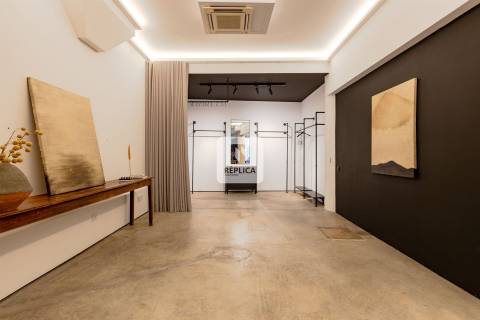 Estúdio/Loft de Luxo com Terraço e Acabamentos de Alta Qualidade - Bairro das Artes