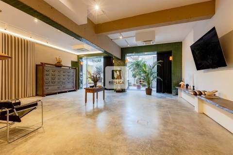 Estúdio/Loft de Luxo com Terraço e Acabamentos de Alta Qualidade - Bairro das Artes