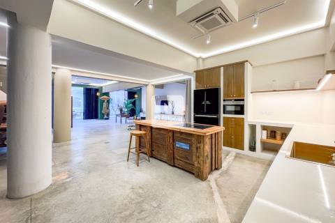 Estúdio/Loft de Luxo com Terraço e Acabamentos de Alta Qualidade - Bairro das Artes