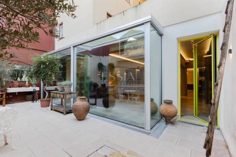 Estúdio/Loft de Luxo com Terraço e Acabamentos de Alta Qualidade - Bairro das Artes