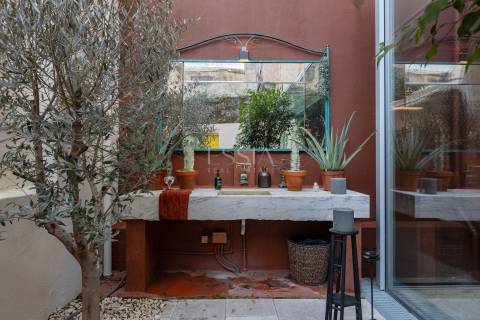 Estúdio/Loft de Luxo com Terraço e Acabamentos de Alta Qualidade - Bairro das Artes