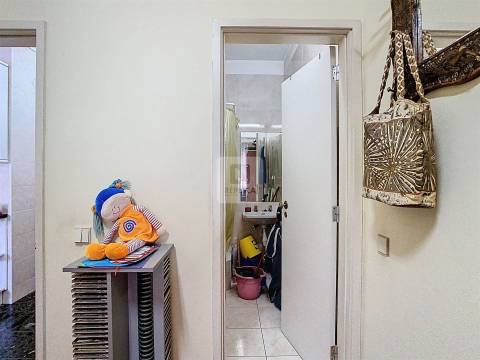 Apartamento T4 com Varandas - Casa da Música, Porto