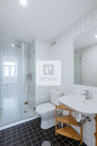 Apartamento T0 Loft mobilado - Rua do Bonfim