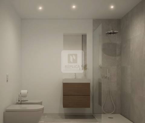 Apartamento T3 com terraço próximo ao Colégio Efanor à Senhora da Hora, Porto