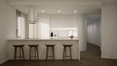 Apartamento T3 com terraço próximo ao Colégio Efanor à Senhora da Hora, Porto