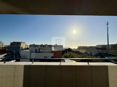 Apartamento T3 Venda em Matosinhos e Leça da Palmeira,Matosinhos