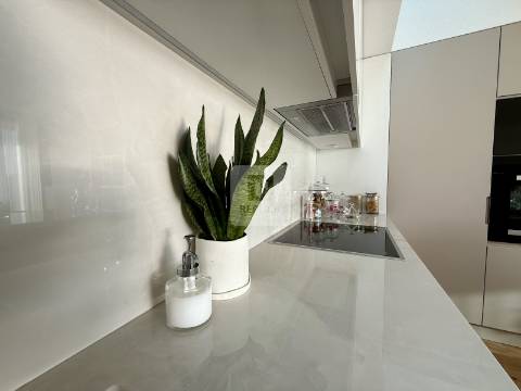 Apartamento T3 Venda em Matosinhos e Leça da Palmeira,Matosinhos