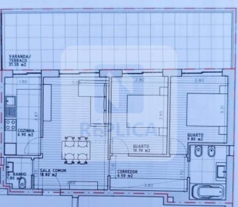 Apartamento T2 com Varanda e Garagem em Vila Nova de Gaia – a 3 min da estação de Metro de S. Ovídio