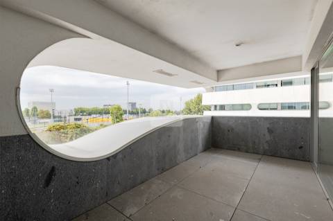 T3 com varanda 16m² e 3 suites no Acquadalva Porto