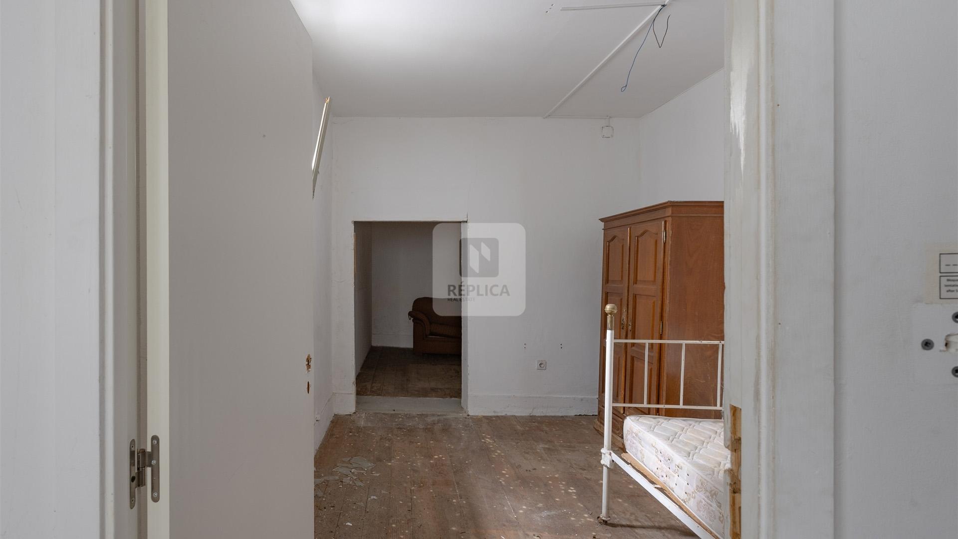 Prédio para Remodelar no Centro do Porto