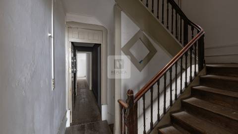 Prédio para Remodelar no Centro do Porto