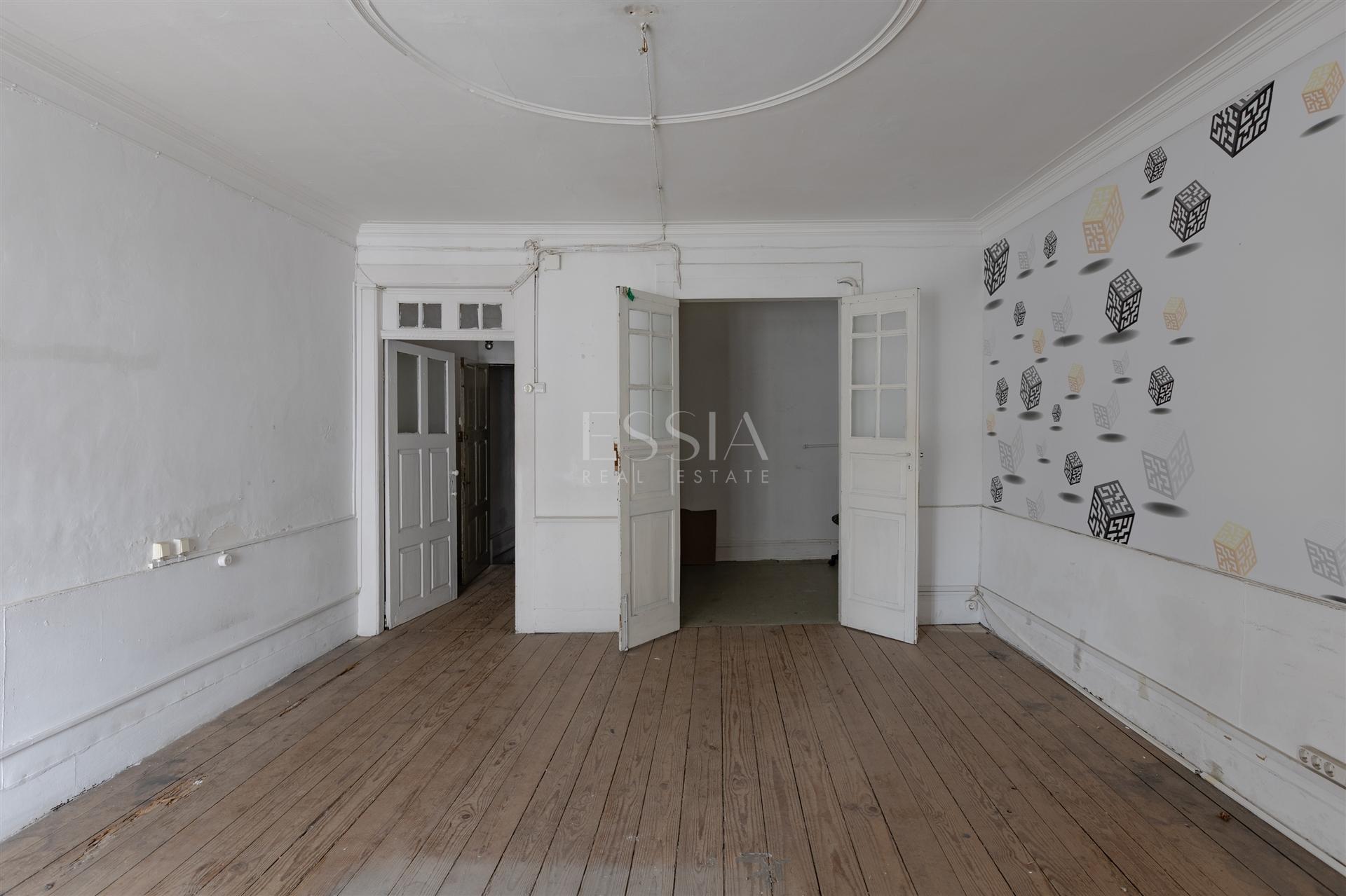 Prédio para Remodelar no Centro do Porto