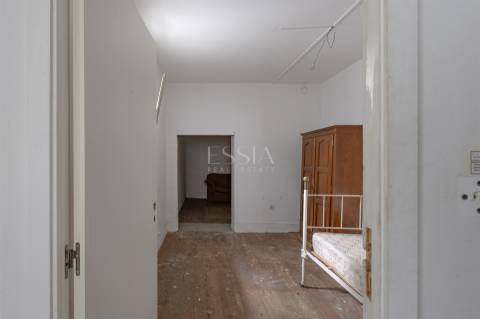 Prédio para Remodelar no Centro do Porto