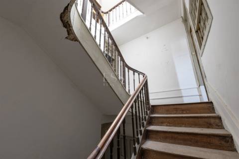 Prédio para Remodelar no Centro do Porto