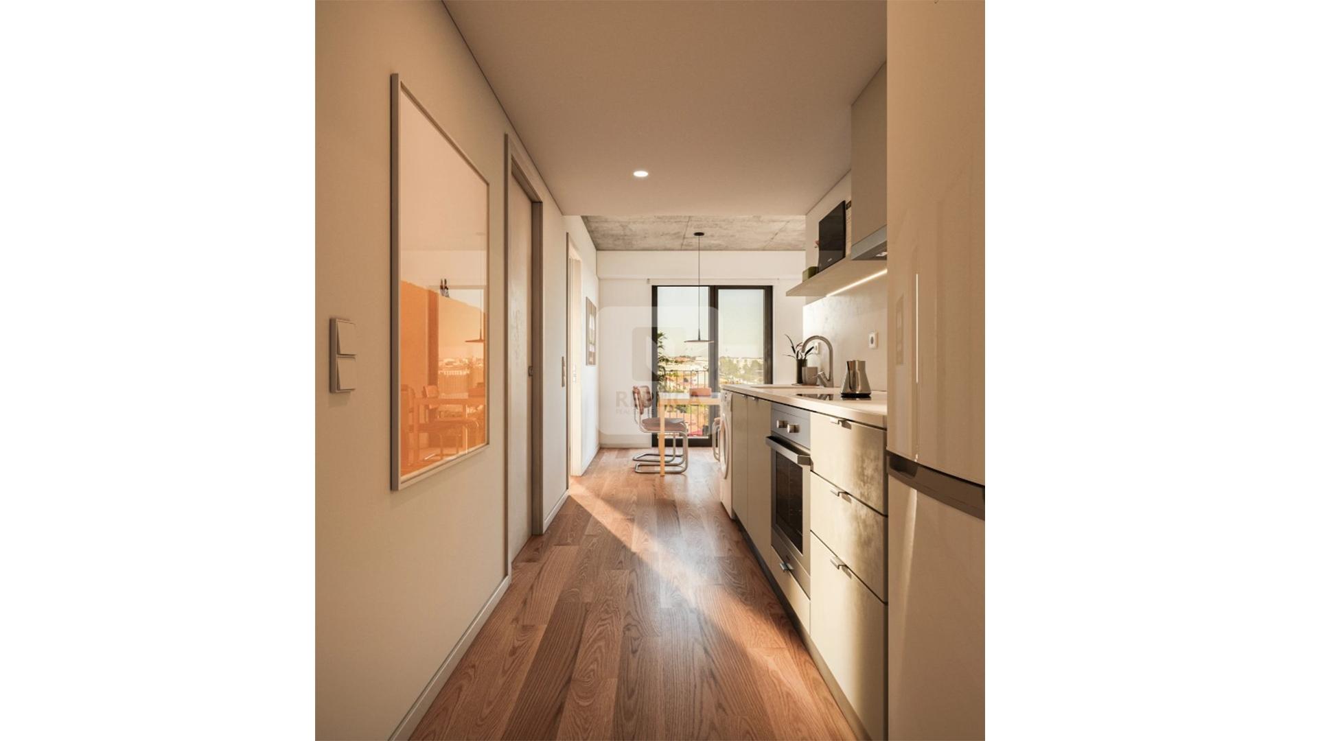 Apartamento T1+1 com Varanda e Garagem no Core Leça