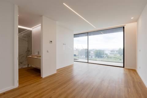 Moradia T3+1 com Vista Mar e Piscina