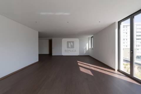 Apartamento T3 com Varanda no Varandas do Foco