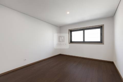 Apartamento T3 com Varanda no Varandas do Foco