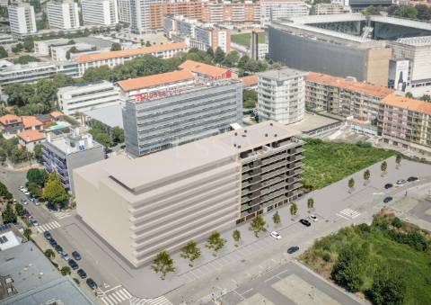 Apartamento T3 com Varanda no Varandas do Foco