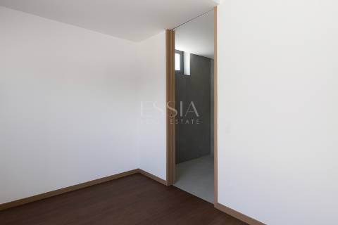 Apartamento T3 com Varanda no Varandas do Foco