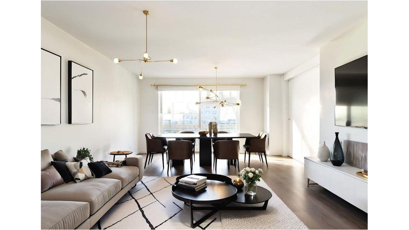 Apartamento T3+1 com Varanda, 2 lugares de garagem e Vistas Desafogadas em Ramalde