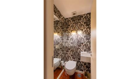 Apartamento T2 Remodelado e Mobilado para Arrendamento em Paranhos