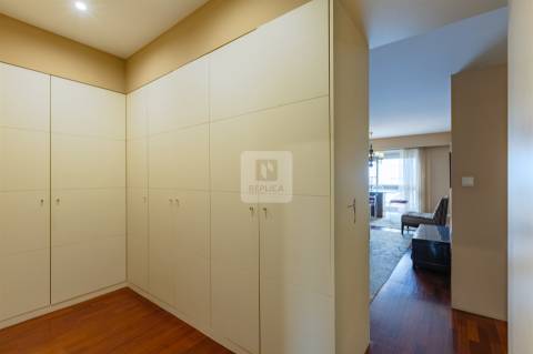 Apartamento T2 Remodelado e Mobilado para Arrendamento em Paranhos