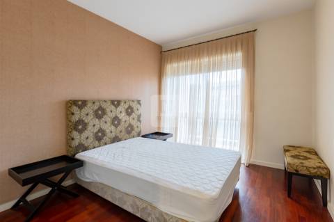 Apartamento T2 Remodelado e Mobilado para Arrendamento em Paranhos