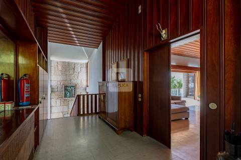 Moradia T5 em Frente de Rio Douro