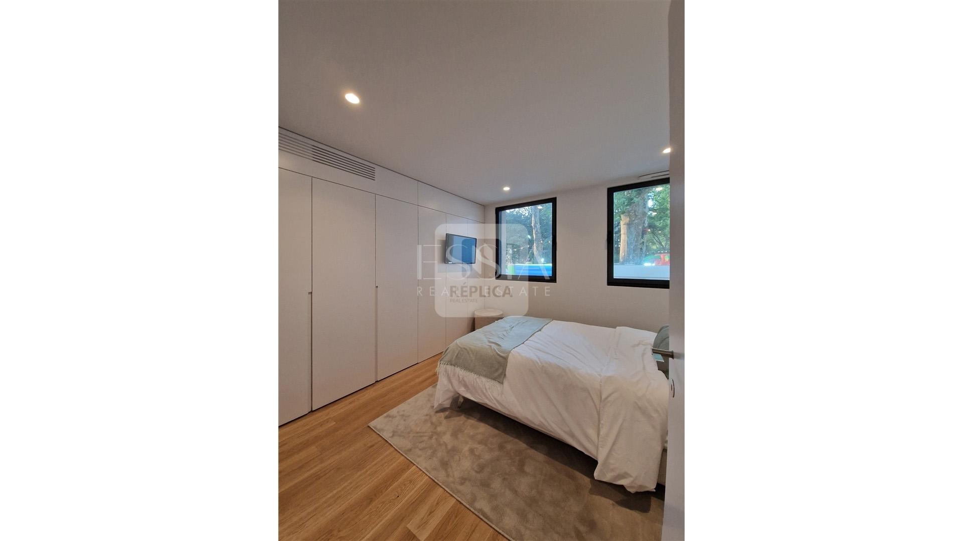 Estúdio Mobilado e Equipado no Porto para Arrendar