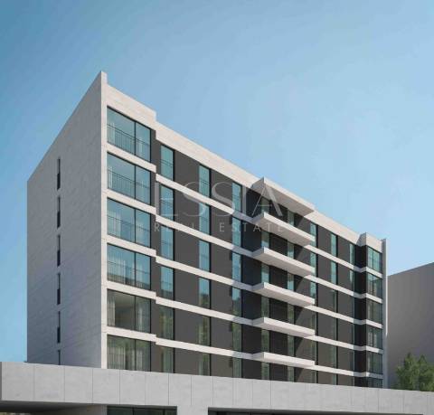 Apartamento T1 com Garagem no Edifício Zeca Afonso em Paranhos