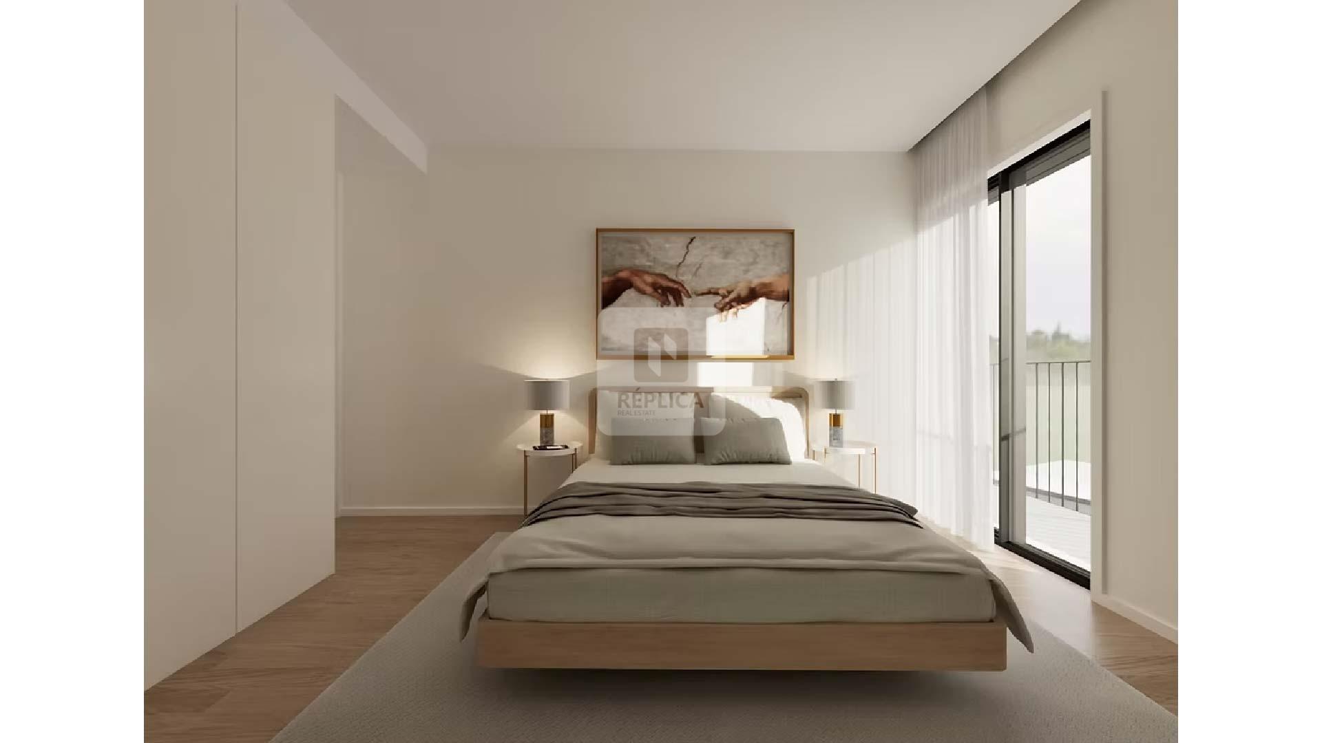 Apartamento T0 com Garagem no CC FLATS