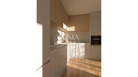 Apartamento T3 com Varandas no Bonfim, Porto